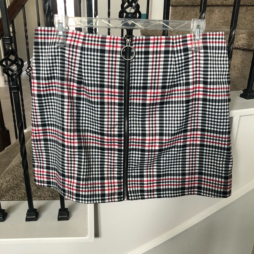 Forever 21+ skirt